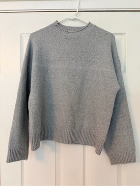 BP. Women's Crewneck Sweater in Light Gray